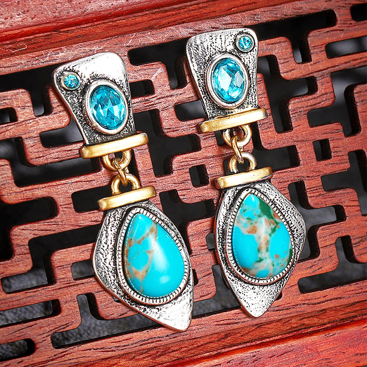 Personalized Solid Color Dual-use Short Earrings