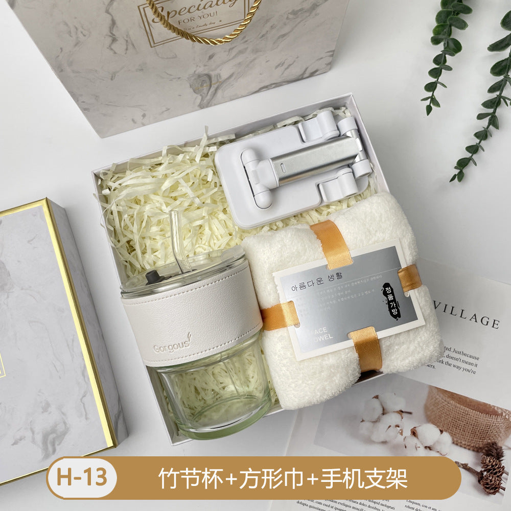 Teacher's Day Souvenirs, Practical Opening Gifts, Corporate Company Gifts for Female Employees and Customers, Cups, Creative Towel Gifts