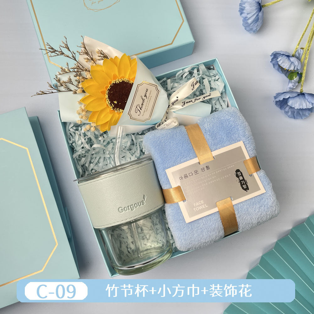 Teacher's Day Souvenirs, Practical Opening Gifts, Corporate Company Gifts for Female Employees and Customers, Cups, Creative Towel Gifts
