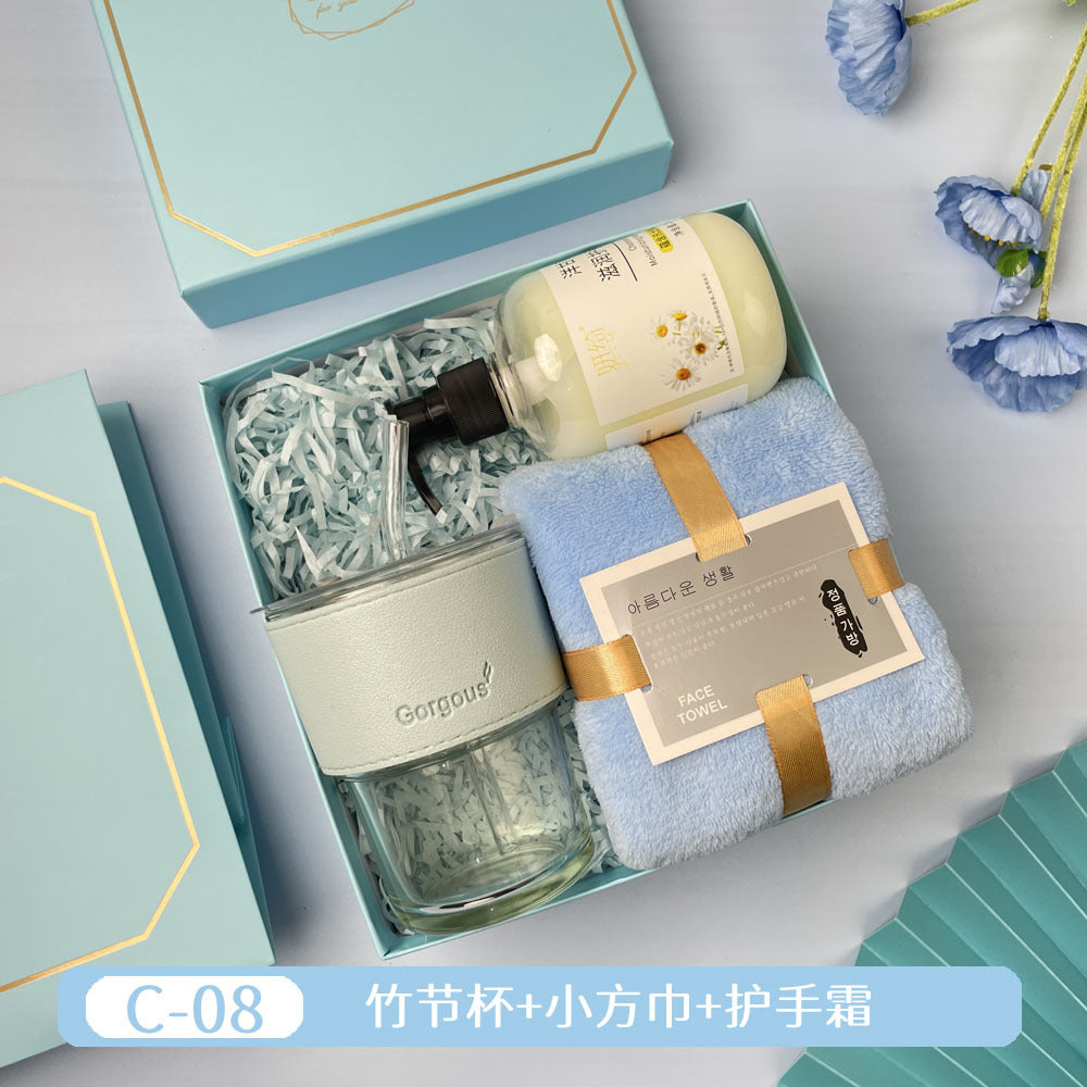 Teacher's Day Souvenirs, Practical Opening Gifts, Corporate Company Gifts for Female Employees and Customers, Cups, Creative Towel Gifts