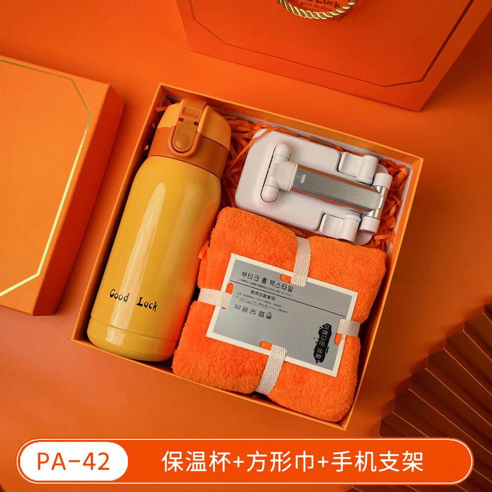 Teacher's Day Souvenirs, Practical Opening Gifts, Corporate Company Gifts for Female Employees and Customers, Cups, Creative Towel Gifts