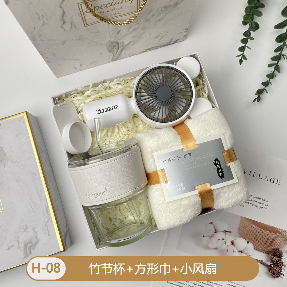 Teacher's Day Souvenirs, Practical Opening Gifts, Corporate Company Gifts for Female Employees and Customers, Cups, Creative Towel Gifts