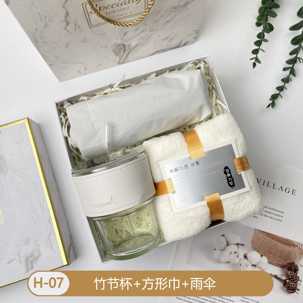 Teacher's Day Souvenirs, Practical Opening Gifts, Corporate Company Gifts for Female Employees and Customers, Cups, Creative Towel Gifts